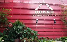 Grand Pinnacle Hotel